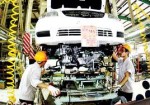 Auto industry suffers from structural weaknesses